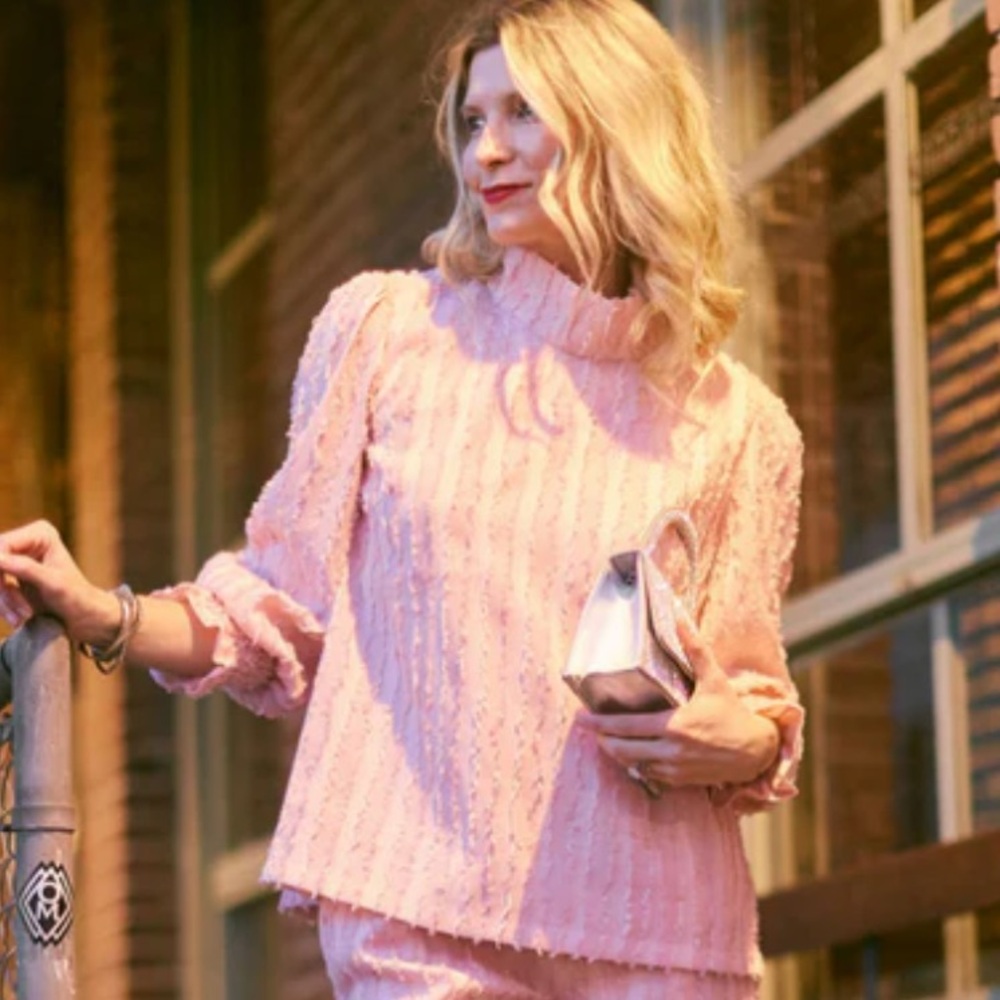 Elegant Pink Women's Top
